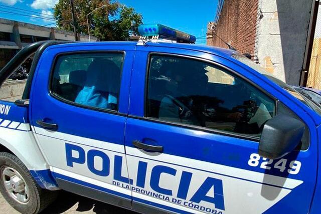 Policía detuvo a un hombre que acababa de robar un televisor