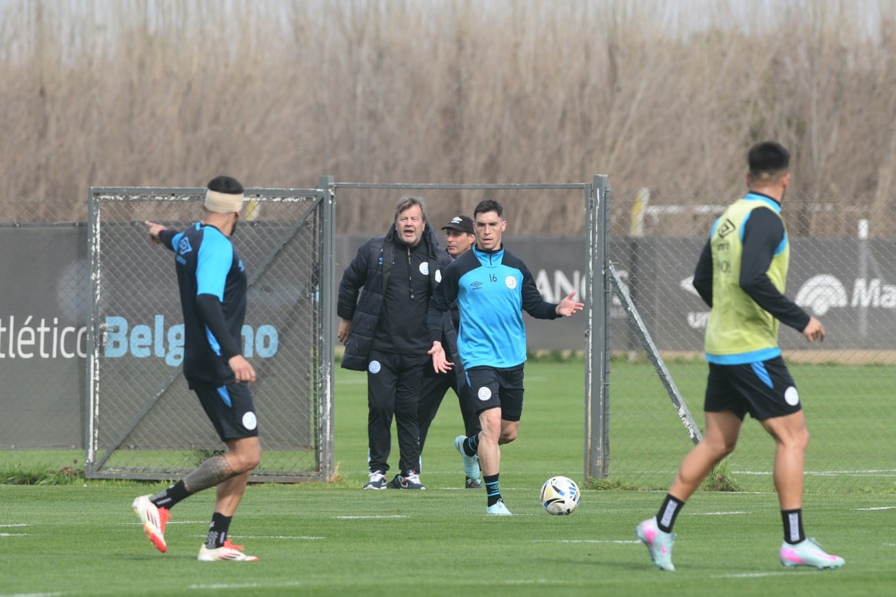 Entrenamiento de Belgrano en Villa Esquiú. Ramiro Pereyra/ LaVoz