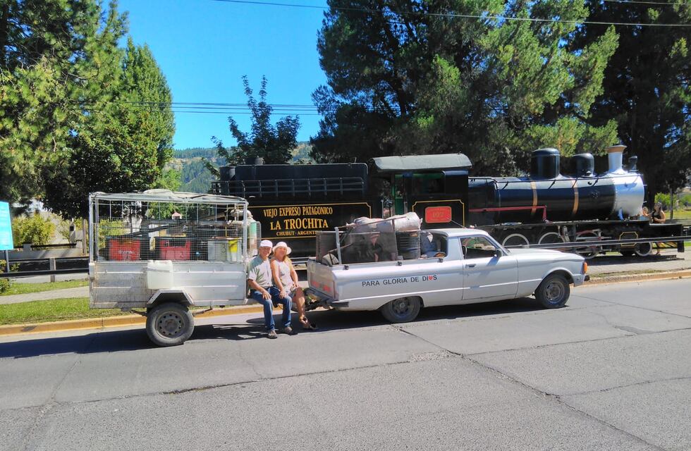 Con su “auto a basura”, un cordobés recorre el país sin usar gas, nafta ni gasoil