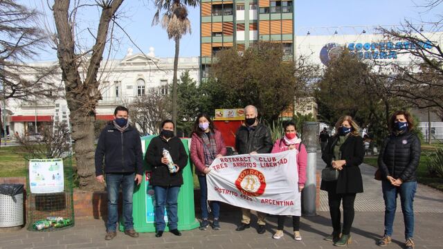Se lanzó la campaña "Botellas de Amor"