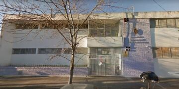 La escuela de Haedo de donde fue expulsado un alumno de 11 años.