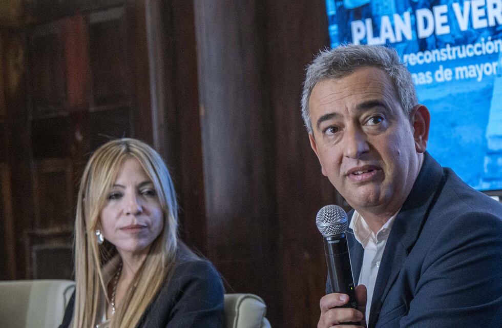 Crímenes de trabajadores en Rosario: Pablo Javkin espera “nuevos hechos planificados”