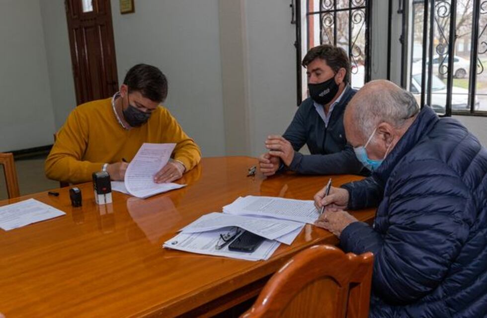 Comuna de Soldini firmó convenio para extender concesión del “Servicio Público de Distribución de Energía Eléctrica