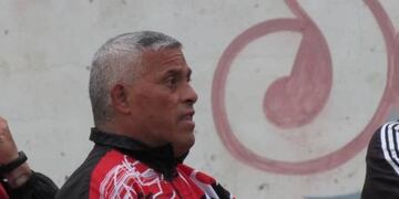 Jorge Montesino dejó de ser el técnico de Sporting.