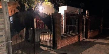 Un hombre de 51 años murió en Villa Gobernador Gálvez trsa un ataque a balazos sobre Marcos Paz al 1800.
