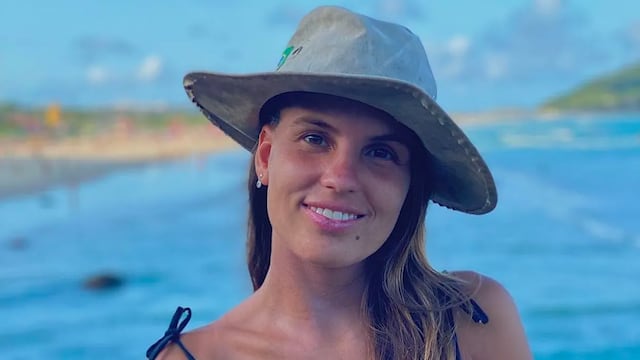 Emilia Ferrero lució un jugado top total black que despertó un picante piropo de Julián Álvarez