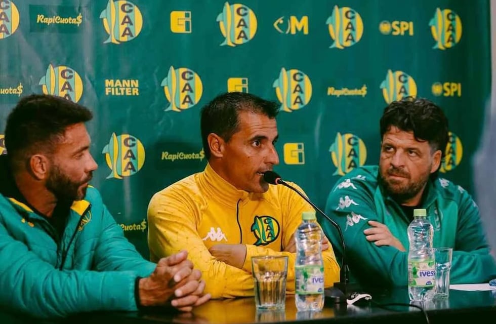 El tenso momento entre Guillermo Farré, el presidente de Aldosivi y la hinchada