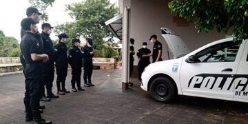 Capacitación a efectivos policiales en Posadas.
