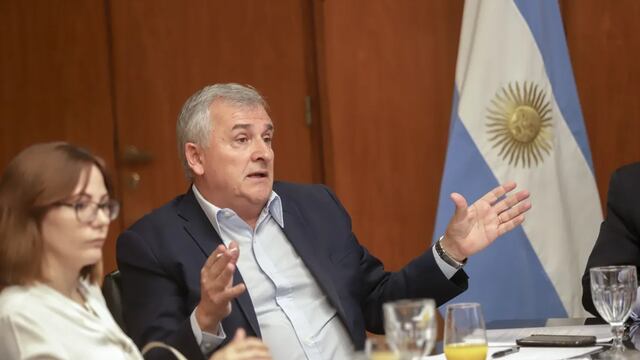 Los gobernadores de la Mesa del Litio "tenemos una agenda enfocada específicamente en el agregado de valor y la consecuente generación de trabajo", subrayó Morales.