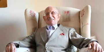 Aurelio Sebastián Celada, el argentino que cumple 100 años y planea vivir muchos más.