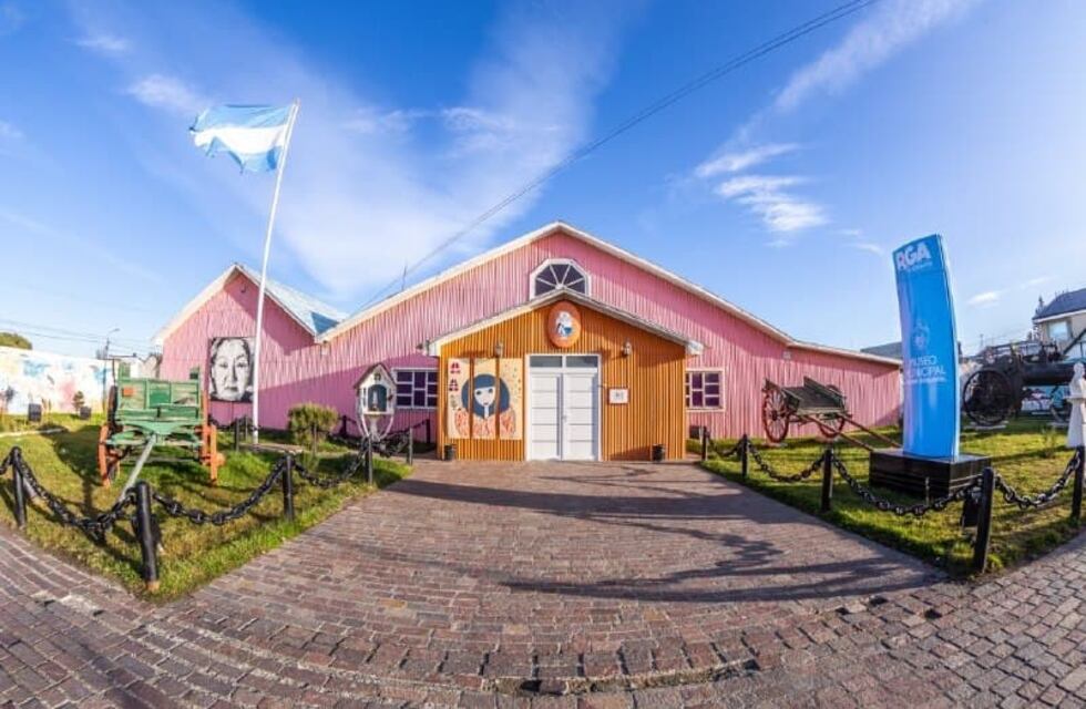 La directora del Museo de Arte Moderno de Buenos Aires visitó el “Virginia Choquintel” y elogió sus instalaciones