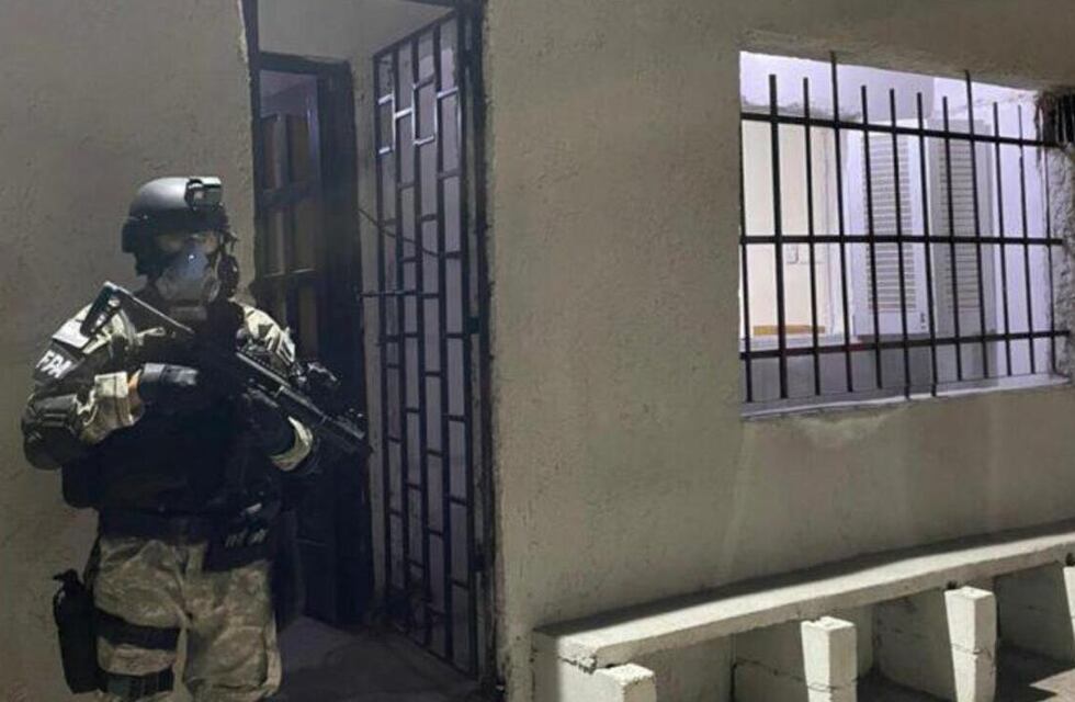 Logran detener a narcomenudista con frondosos antecedentes en Córdoba capital