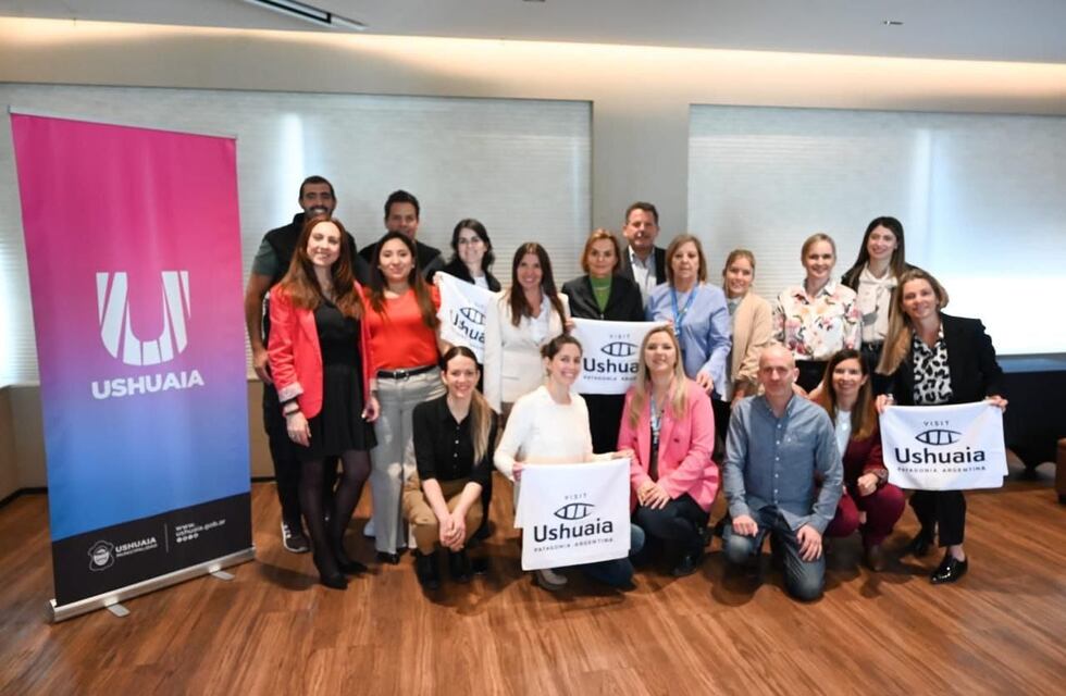 Ushuaia inició su gira nacional de promoción del invierno 2024 en Córdoba