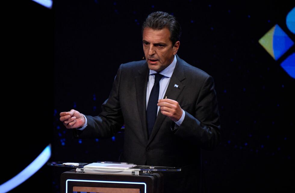 Massa, a Milei: “No te pongas agresivo porque la gente espera respuestas”