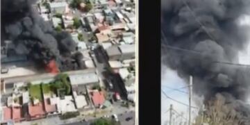 Impresionante incendio en una fábrica de plásticos y carbón en La Tablada.