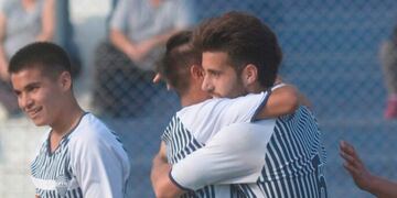 Liberta superó a Rosario 1 a 0.