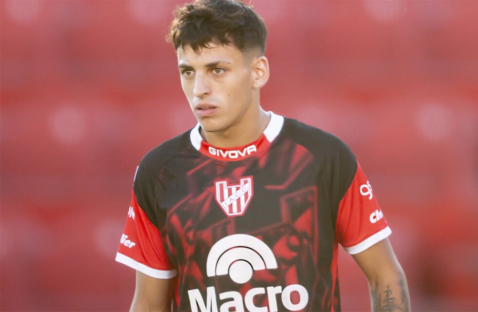 Un apellido muy de Instituto: debutó Jeremías Lázaro, hijo del Eze y una grata aparición