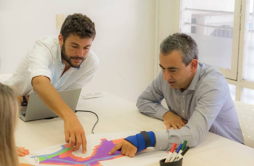 Balotaje 2023: Juan Monteverde le pidió a Pablo Javkin que no apoye a Javier Milei