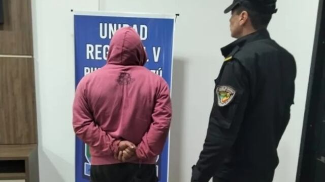 Una remisera fue atacada con un cuchillo por un pasajero en Puerto Iguazú.