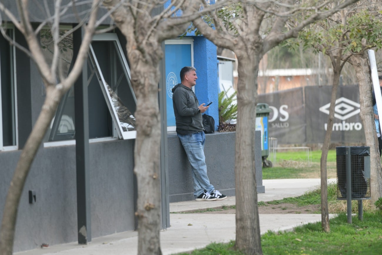 Entrenamiento de Belgrano en Villa Esquiú. Ramiro Pereyra/ LaVoz
