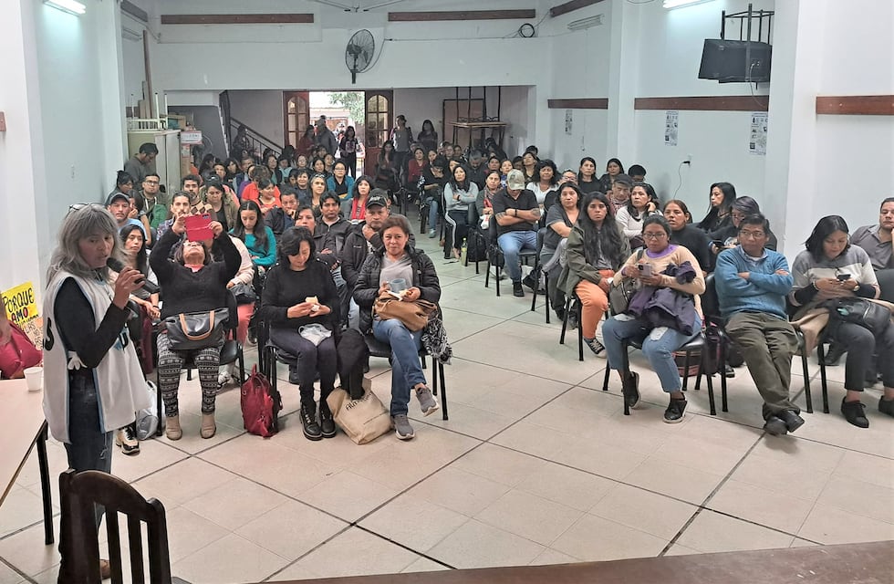 Docentes paran por tiempo indeterminado en Jujuy y se agudiza el conflicto