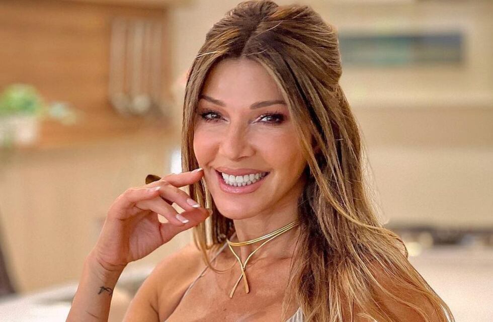 La foto del pasado de Catherine Fulop en bikini que se volvió viral