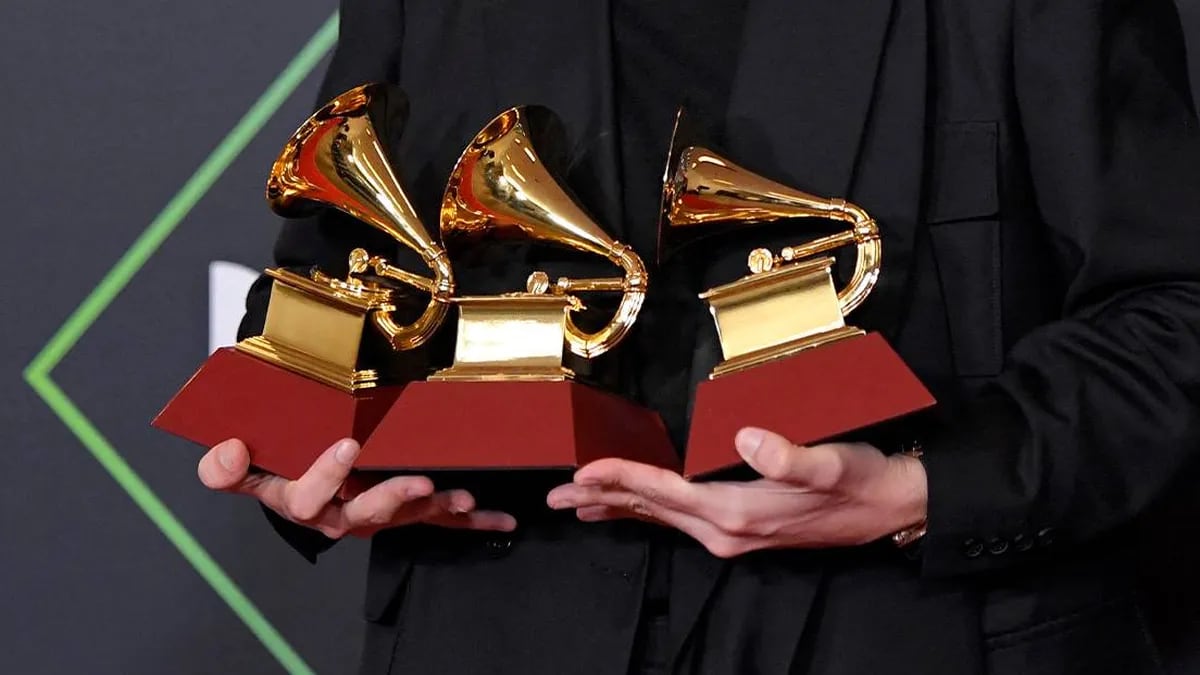 Se conoció la lista completa de nominados a los Grammy 2026.