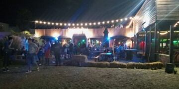 Dos locales bahienses fueron clausurados por no cumplir los protocolos sanitarios vigentes de COVID-19