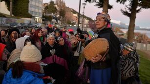 Mujeres de distintos orígenes étnico raciales, migrantes y de los pueblos originarios comparten espacios de debate, charlas y talleres sobre problemáticas actuales.