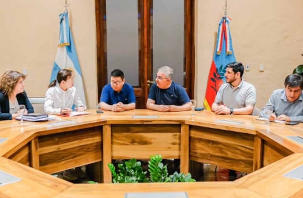 Jalil acordó con AOMA y Zijin nuevas mejoras laborales