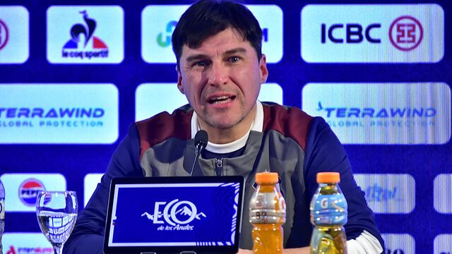 Presentación del nuevo DT Talleres Alexander Medina. (La Voz)