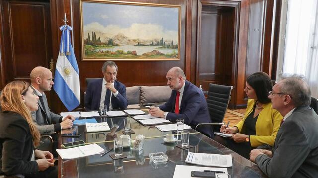 El ministro de Desarrollo Productivo de la Nación, Daniel Scioli, recibió al gobernador de Santa Fe, Omar Perotti.