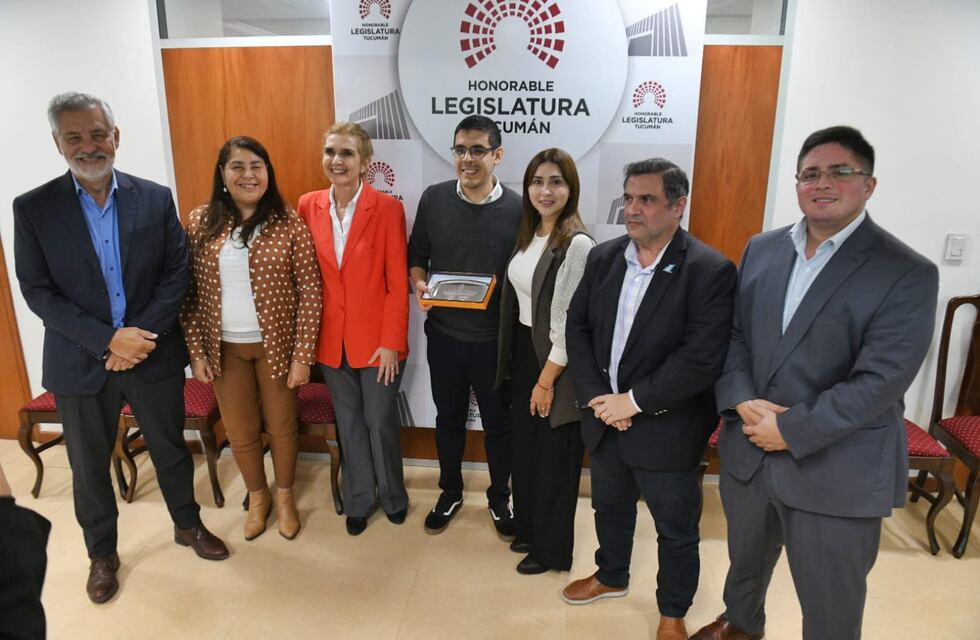 ¿Que es “LITERA”,creada por Nicolás Medina Jiménez?