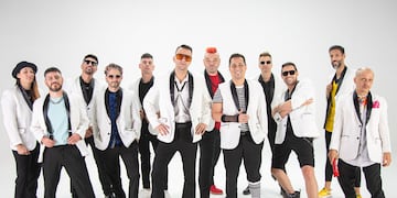 Los Caligaris, de elegante sport circense. (Prensa Los Caligaris)