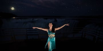 Estrenan “Agualuna, Tango de Luna Llena” una obra que tiene a las Cataratas del Iguazú como escenario.