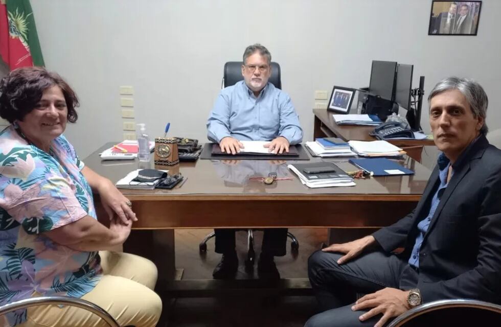 Francolini confirmó que el Municipio dejará de cobrar el canon por habilitar un comercio