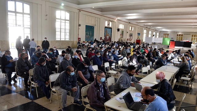 La preinscripción para la Escuela de Oficios de la UNC arrancó con alta demanda.