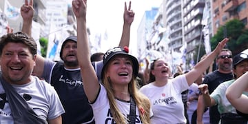 La Cámpora prepara un segundo "operativo clamor".