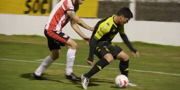 Santamarina de Tandil perdió por goleada en su visita a San Martín de Tucumán por la fecha 23 de la Primera Nacional