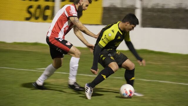 Santamarina de Tandil perdió por goleada en su visita a San Martín de Tucumán por la fecha 23 de la Primera Nacional