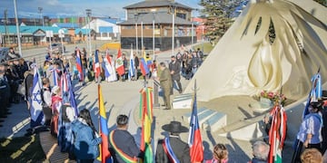 Ushuaia: más de 40 colectividades participaron del acto que realizó la Municipalidad para celebrar el Día del Inmigrante