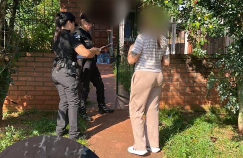 Rescatan a tres perros y un caballo tras denuncias de abandono en Iguazú