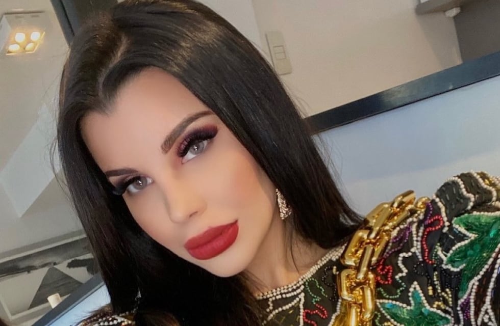 Charlotte Caniggia hizo un trío con dos amigas en el reality Acapulco Shore de MTV