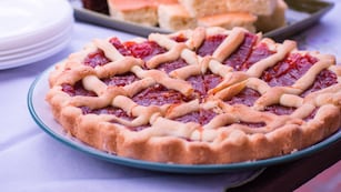 La pastafrola es uno de los típicos platos de la pastelería argentina.