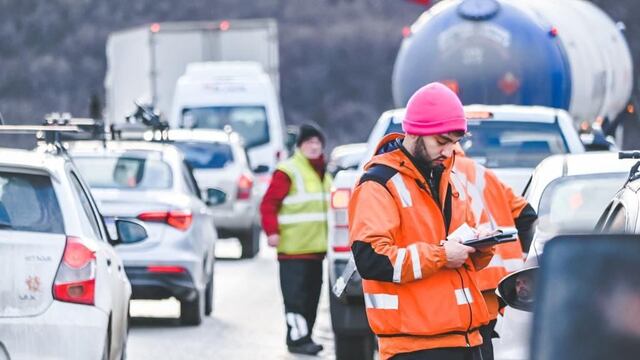 Ushuaia: verificaron documentación de conductores y vehículos en el ingreso a la ciudad