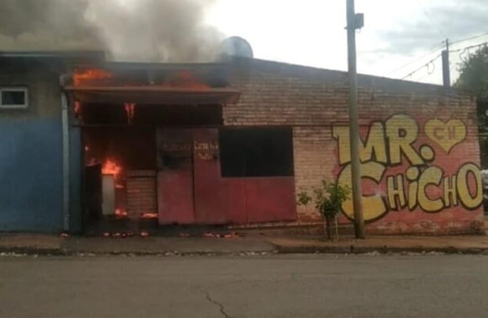 Puerto Rico: bomberos lograron sofocar incendio en una hamburguesería