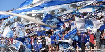 Balearon a un joven cuando volvía del banderazo del Tomba