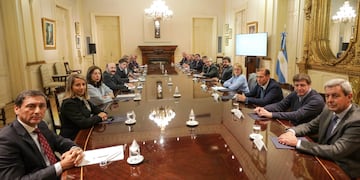 El presidente Alberto Fernández se reunió con gobernadores en Casa Rosada. Foto: Los Andes.