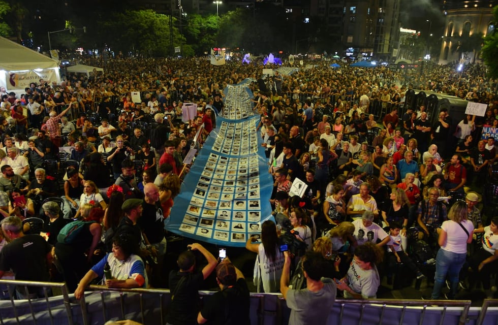 Día de la Memoria: miles de cordobeses se movilizaron bajo la consigna “Nunca más”