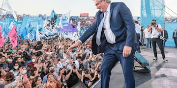Alberto Fernández se prepara para la mesa electoral del Frente de Todos para el próximo 16 de febrero.